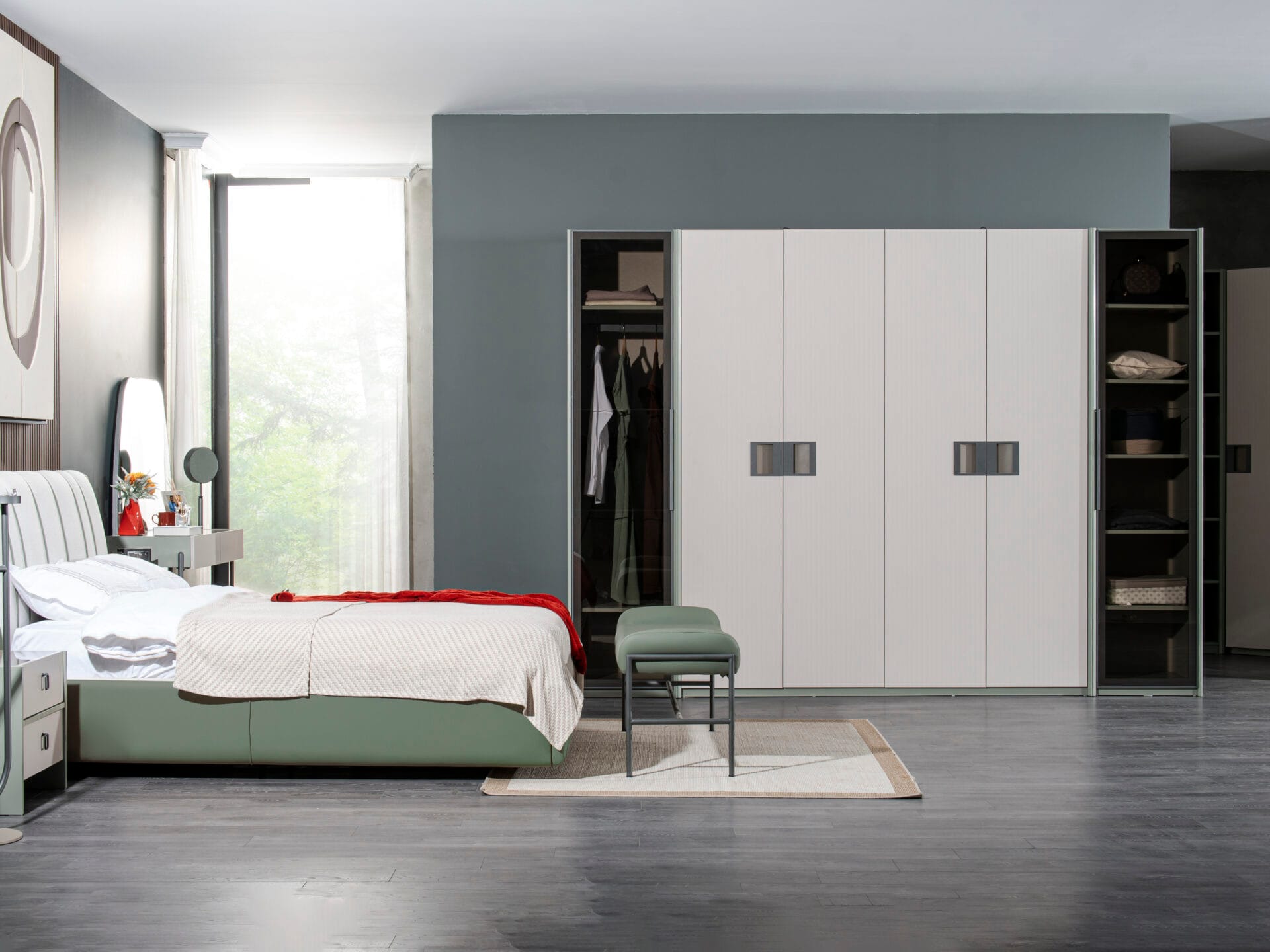 Lina Dresser and Mirror